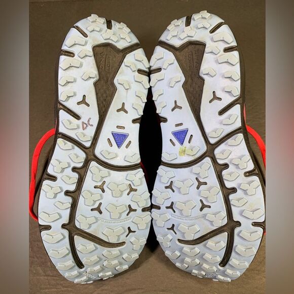 Brooks Womens Divide 3 Gray Red Blue Trail Running Sneakers Shoe Size 8 - Picture 9 of 10